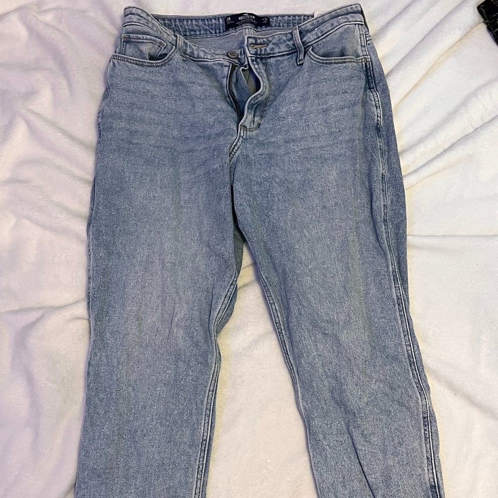 Curvy High- Rise Mom Jeans